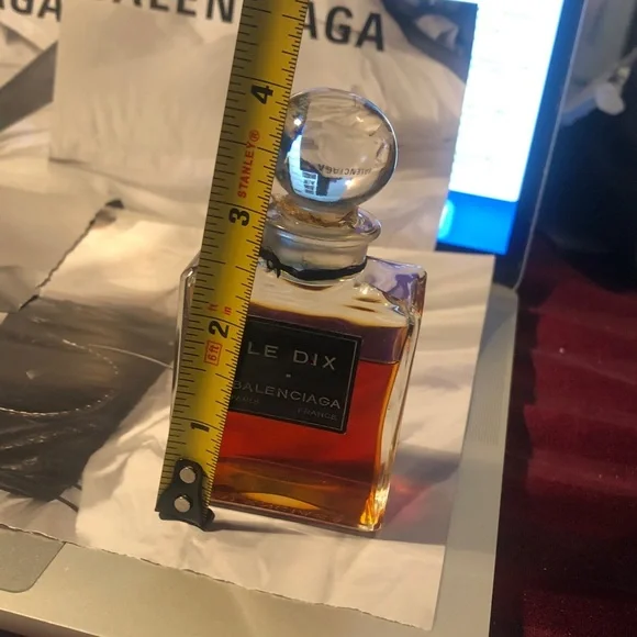 Balenciaga La Dix perfume large 100 ml = 3.4 oz; 4” crystal glass stopper bottle - Picture 7 of 8